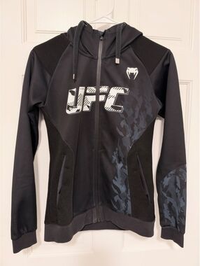 UFC Venum Black Full-Zip Hoodie Jacket Size Small Polyester Elastane